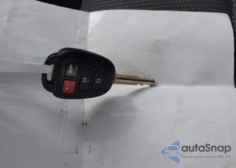 2015 Toyota Corolla S из США, поврежденный, VIN 5YFBURHEXFP259336